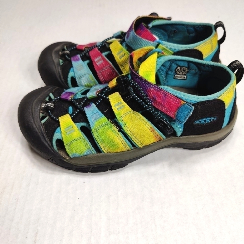 Keen Newport H2  Kids Slip-On Bungee Tie Sandal Rainbow Tie Dye Size 3